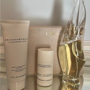 Donna Karan gift set